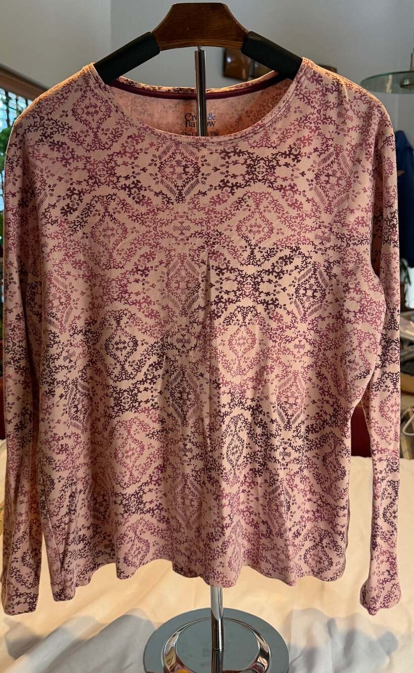 Croft & Barrow The Classic Tee Size L Pink Purple Damask Long Sleeve Blouse